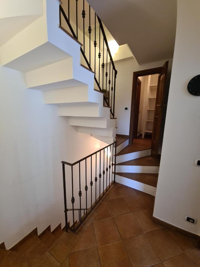 Dolce Casa Da Roby E Andrea By Portofinovacanze San Maurizio di Monte Extérieur photo